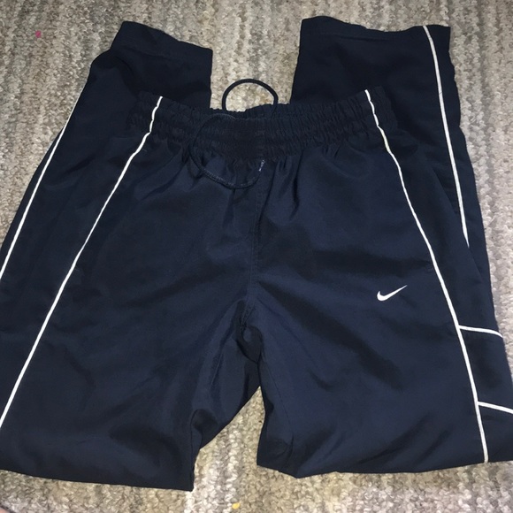 nike windbreaker sweatpants